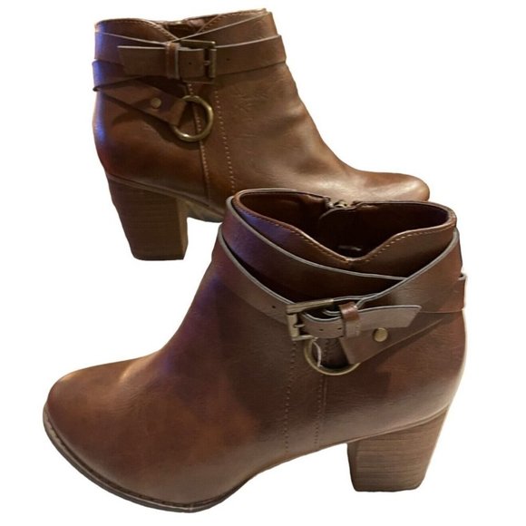 Michael By Michael Shannon Shoes - Nwot Michael by Michael Shannon Blair Brown Ankle Booties Side Zip size 9.5